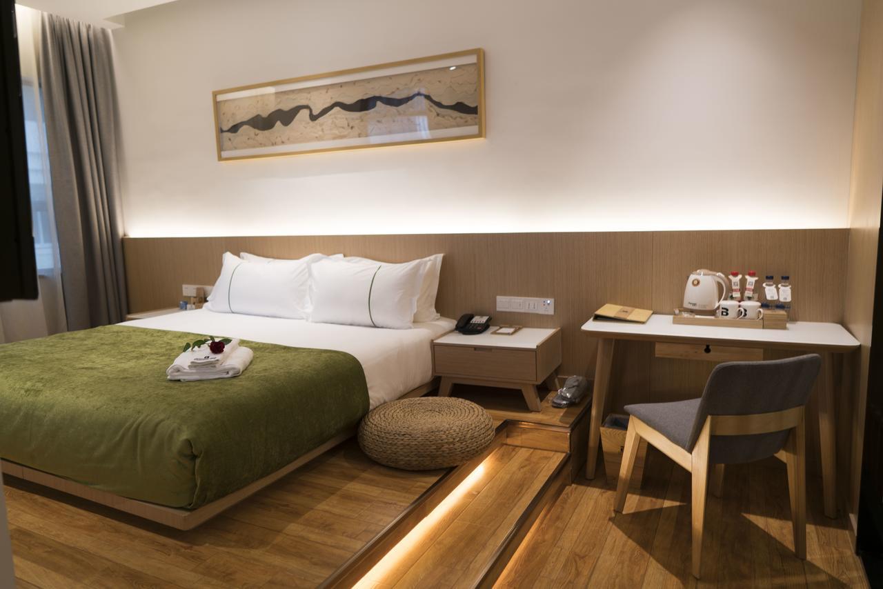 Bindun Langyi Hotel Yuzhong Екстер'єр фото
