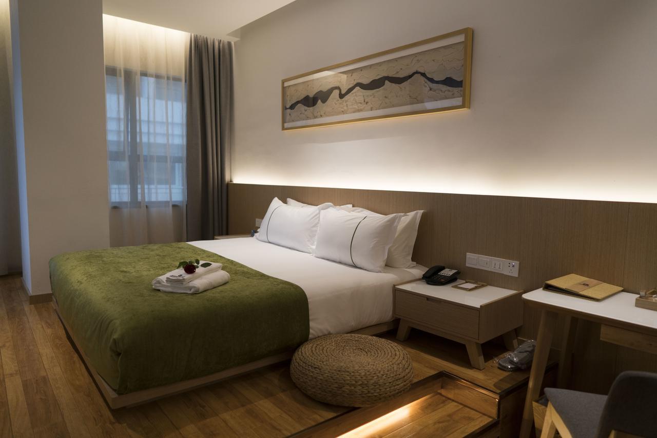 Bindun Langyi Hotel Yuzhong Екстер'єр фото