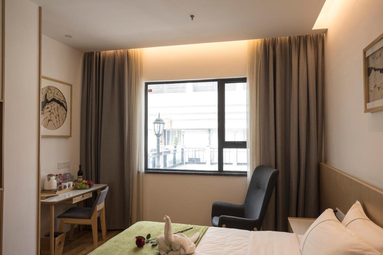 Bindun Langyi Hotel Yuzhong Екстер'єр фото