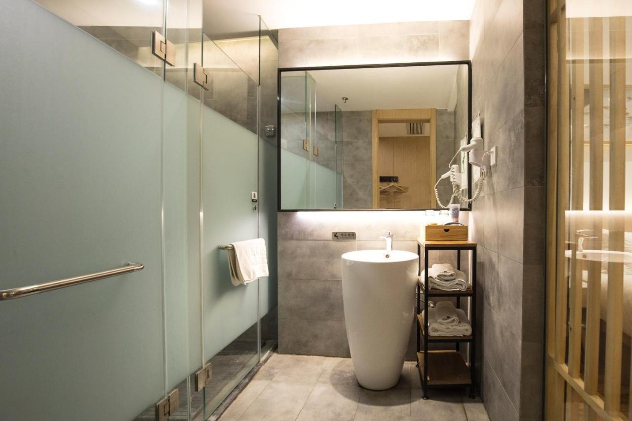 Bindun Langyi Hotel Yuzhong Екстер'єр фото